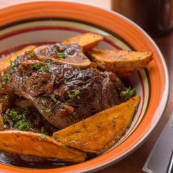 Sobremesa - Bulalo Estofado.