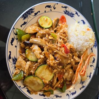 Yea's Wok - Chinese Near Me - Newcastle, Washington