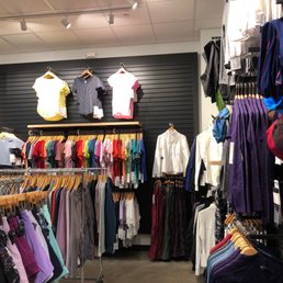 athletica outlet