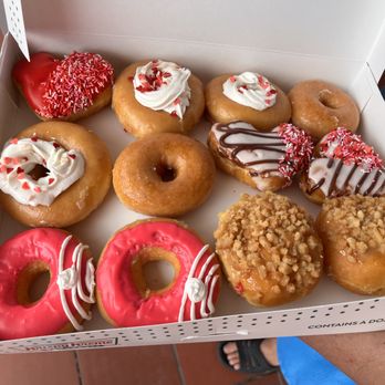 Krispy Kreme - Dozen premium - Donuts Near Me - Queens, New York