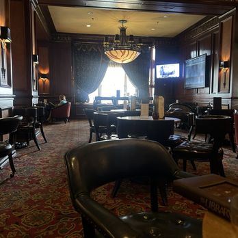 The Library - Inside - Lounges Near Me - Dallas, Texas