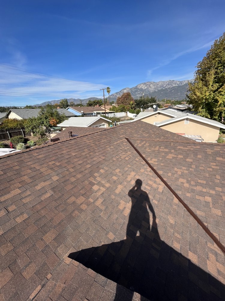 Slide of Roofers Paint