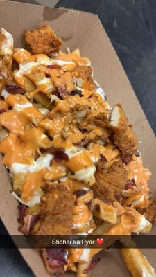 Cluck'N Wings by null