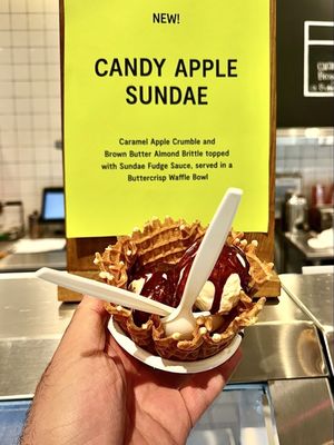 Jeni's Splendid Ice Creams by null