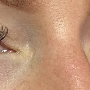 Diamond Lash - Hybrid Set - Eyelash Service Near Me - Inglewood, California Diamond Lash - Hybrid Set - Eyelash Service Near Me - Inglewood, California