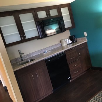 Best Western Plus Cedar Bluff Inn - Microwave and sink area. There are actually two sinks in this room - Hotels Near Me - Knoxville, Tennessee Best Western Plus Cedar Bluff Inn - Microwave and sink area. There are actually two sinks in this room - Hotels Near Me - Knoxville, Tennessee