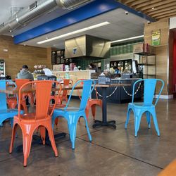 Snarf's Fenton - Interior