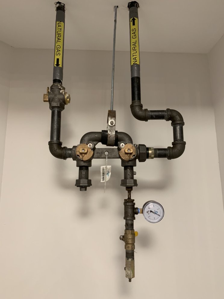 Slide of Dani’s Plumbing Services