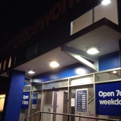Bondi Junction Officeworks - Office works opens late