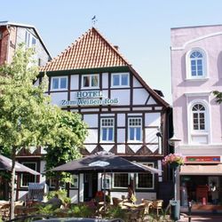 Hotel Zum Weißen Roß - Idylle am Marktplatz