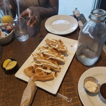 First Watch - Breakfast & Brunch Near Me - North Miami Beach, Florida
