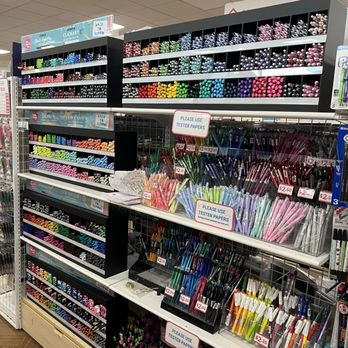 Daiso - Department Stores Near Me - Edgewater, New Jersey
