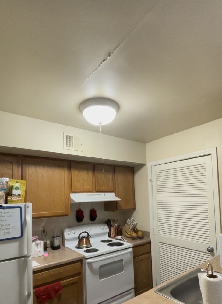 LONGFELLOW HEIGHTS Updated June 2024 2526 Harrison St, Kansas City, Missouri Apartments