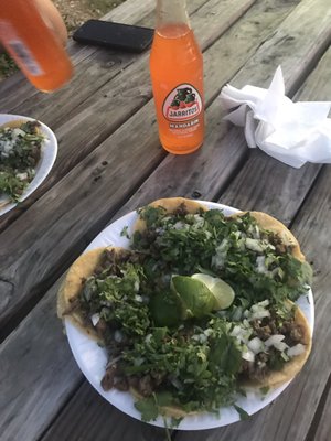 Tacos y Burritos Metro Basilica 2 Taco truck by null