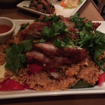 Pho Basil - Tom yum fried rice with crispy chicken. The only photo I can provide before my phone died! - Vietnamese Near Me - Boston, Massachusetts