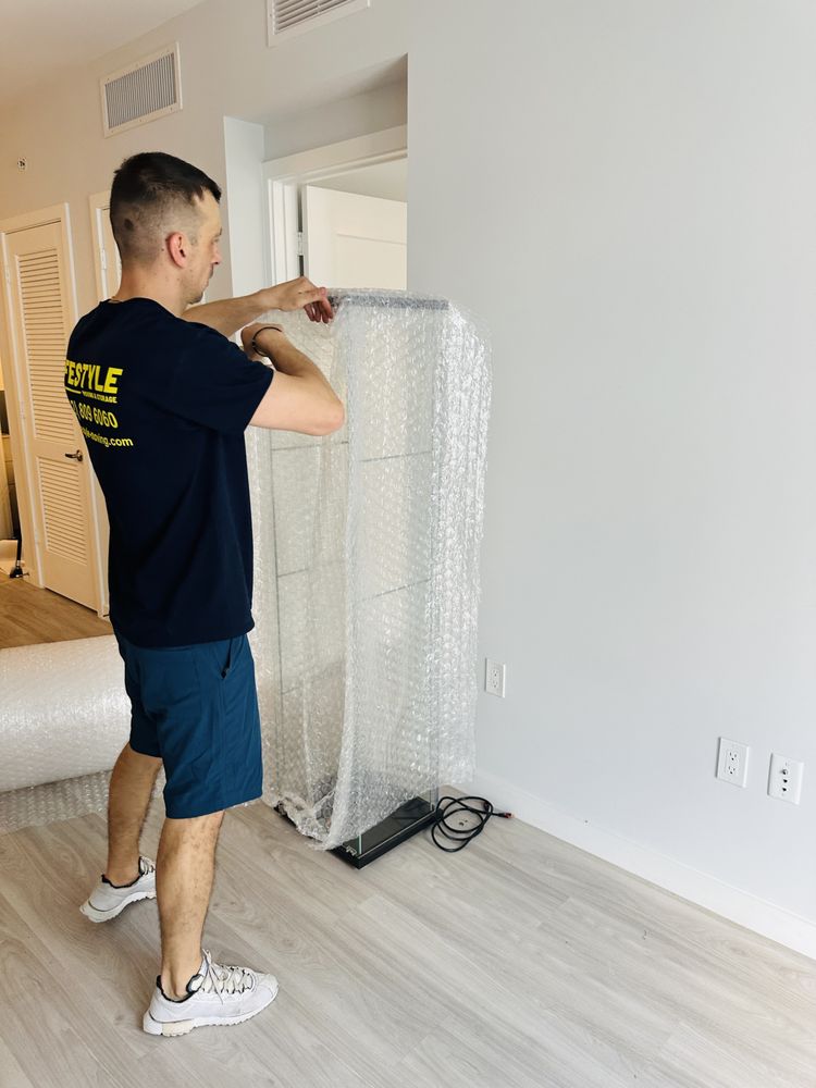 Lifestyle Moving & Storage
