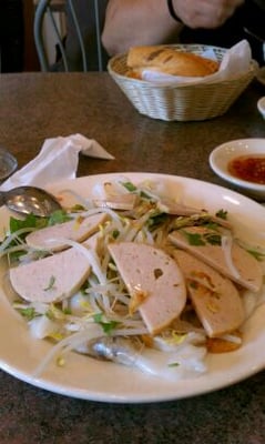 Banh Cuon Thang Long by null