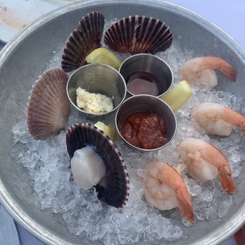 Tom Ham's Lighthouse - Fresh and delicious scallops and tiger shrimp - Breakfast & Brunch Near Me - San Diego, California Tom Ham's Lighthouse - Fresh and delicious scallops and tiger shrimp - Breakfast & Brunch Near Me - San Diego, California