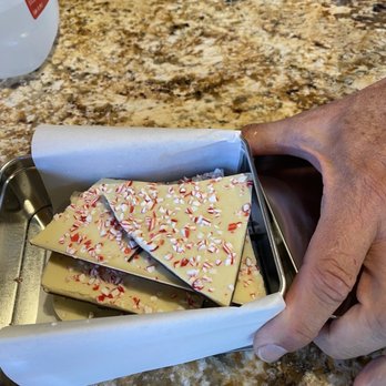 Dorindas Essentials - Peppermint Bark - Chocolatiers & Shops Near Me - Truckee, California