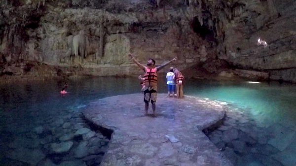 Cenote Suytun by null
