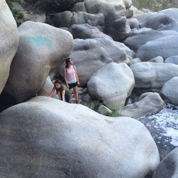 Kern River - Boulder Hopping #KernRiver #KernCanyon #NatureNearBakersfield - Rafting/Kayaking Near Me - Kern, California Kern River - Boulder Hopping #KernRiver #KernCanyon #NatureNearBakersfield - Rafting/Kayaking Near Me - Kern, California