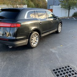 Valley Coach of North Andover - LIncoln MKT Towncar