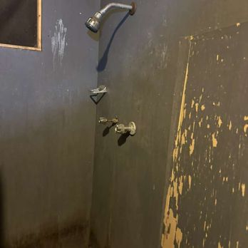 Camp Nocatee - Shower could use a cleaning or update - Day Camps Near Me - Clewiston, Florida Camp Nocatee - Shower could use a cleaning or update - Day Camps Near Me - Clewiston, Florida