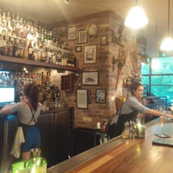 Hippo Bar - Is it fun or just work?