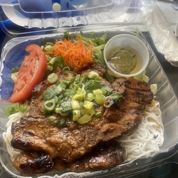 Pho Mi Rittenhouse - Vietnamese Near Me - Philadelphia, Pennsylvania Pho Mi Rittenhouse - Vietnamese Near Me - Philadelphia, Pennsylvania
