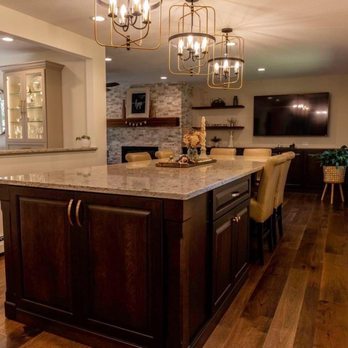 Village Home Stores - Island light fixtures & window Roman shades - General Contractors Near Me - Geneseo, Illinois Village Home Stores - Island light fixtures & window Roman shades - General Contractors Near Me - Geneseo, Illinois
