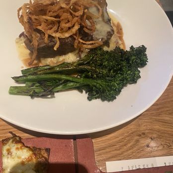 Cooper’s Hawk Winery & Restaurant - Red Wine Braised Short Ribs - New American Near Me - Reston, Virginia Cooper’s Hawk Winery & Restaurant - Red Wine Braised Short Ribs - New American Near Me - Reston, Virginia