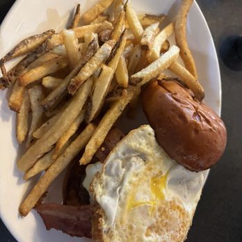 Burtons Grill & Bar - Brunch burger! Stuffed with egg & hash browns! - New American Near Me - Alexandria, Virginia Burtons Grill & Bar - Brunch burger! Stuffed with egg & hash browns! - New American Near Me - Alexandria, Virginia