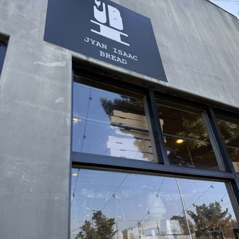 Jyan Isaac Bread - Outside - Bakeries Near Me - Santa Monica, California Jyan Isaac Bread - Outside - Bakeries Near Me - Santa Monica, California