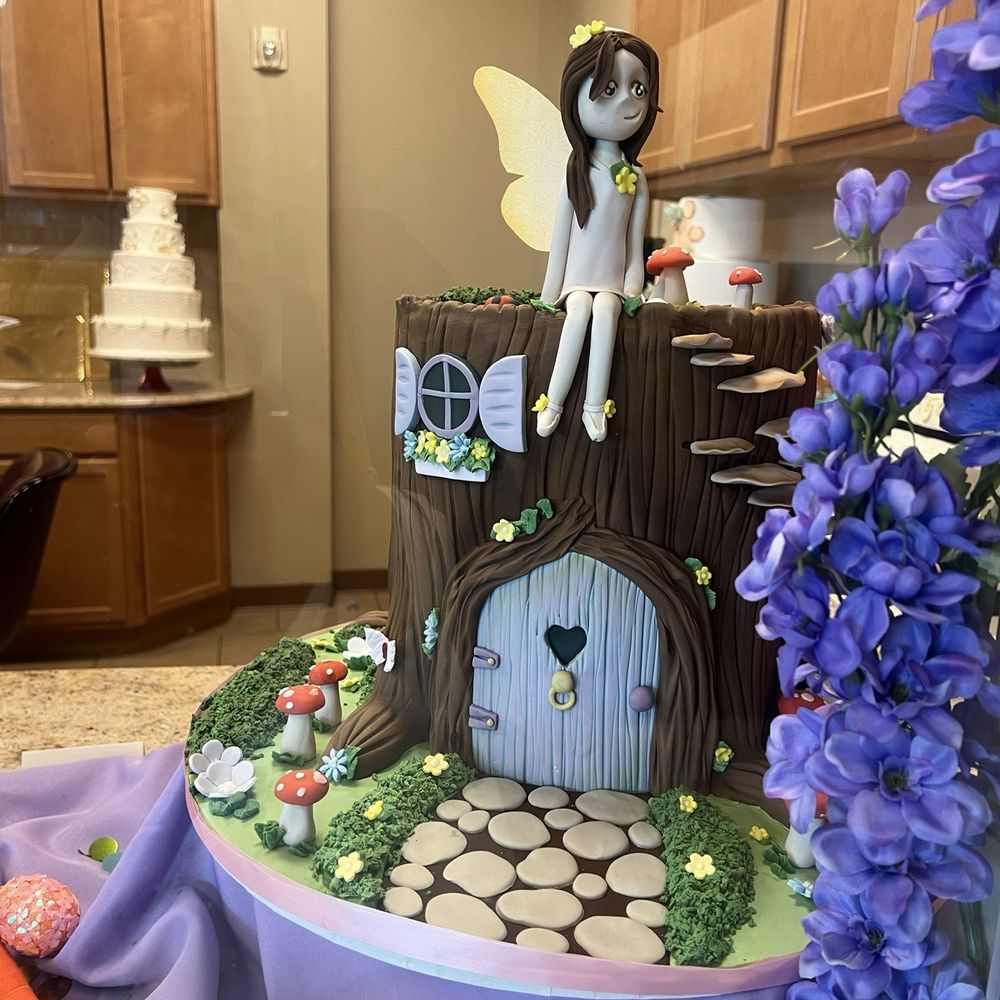 Custom cake
