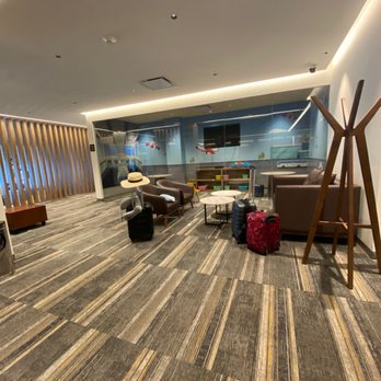 VIP Lounge Tijuana - Kids area - Airport Lounges Near Me - Tijuana, BCN VIP Lounge Tijuana - Kids area - Airport Lounges Near Me - Tijuana, BCN