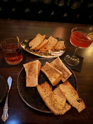 Feral Kitchen & Lounge by null