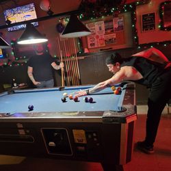 Dick's R U Crazy - Let's play pool!