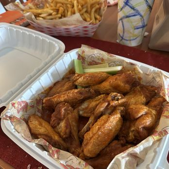 Wing Me Up - 12 pc Bone-in Combo - Chicken Wings Near Me - Los Angeles, California Wing Me Up - 12 pc Bone-in Combo - Chicken Wings Near Me - Los Angeles, California