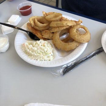 Twin Palmetto - a plate of onion rings and coleslaw - Burgers Near Me - Landrum, South Carolina Twin Palmetto - a plate of onion rings and coleslaw - Burgers Near Me - Landrum, South Carolina