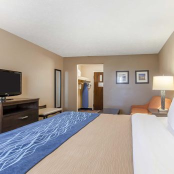 Comfort Inn - Hotels Near Me - Independence, Ohio