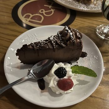 Buck & Honey's - Flourless Choc Cake - American Near Me - Monona, Wisconsin