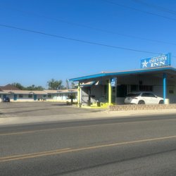 Carrizo Springs Excutive Inn