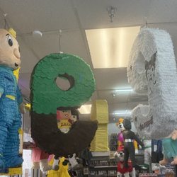 More piñatas