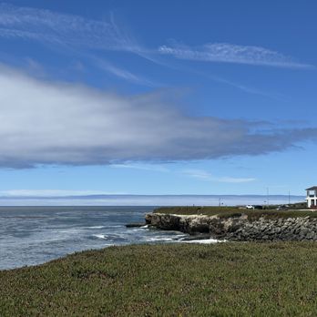 West Cliff Drive - Beaches Near Me - Santa Cruz, California West Cliff Drive - Beaches Near Me - Santa Cruz, California