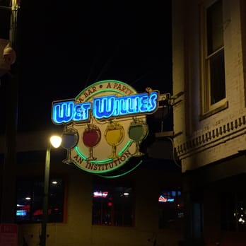 Wet Willie's - American Near Me - Memphis, Tennessee Wet Willie's - American Near Me - Memphis, Tennessee