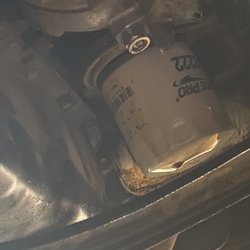 St Cloud Quick Lube - Oil activity leaking from filter