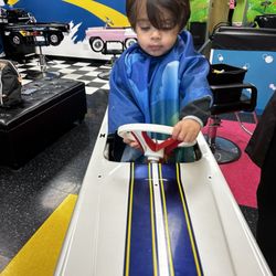 Kiddie Kutters - Max getting his hair cut
