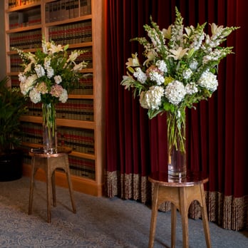 Rosedale Floral Design - Rosedale Floral Design. Photo by: Lisa Stone Photography - Floral Designers Near Me - Brisbane, California Rosedale Floral Design - Rosedale Floral Design. Photo by: Lisa Stone Photography - Floral Designers Near Me - Brisbane, California