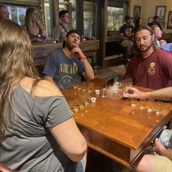Evan Williams Bourbon Experience - Bourbon tasting - Tours Near Me - Louisville, Kentucky