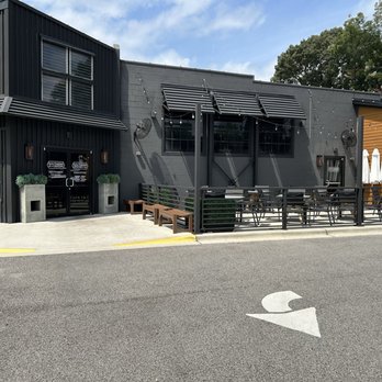 Southern Grocery - Exterior - Grocery Near Me - Sheffield, Alabama